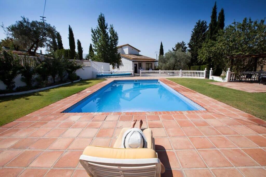 Вилла Finca Los Abetos Villanueva del Rosario Экстерьер фото